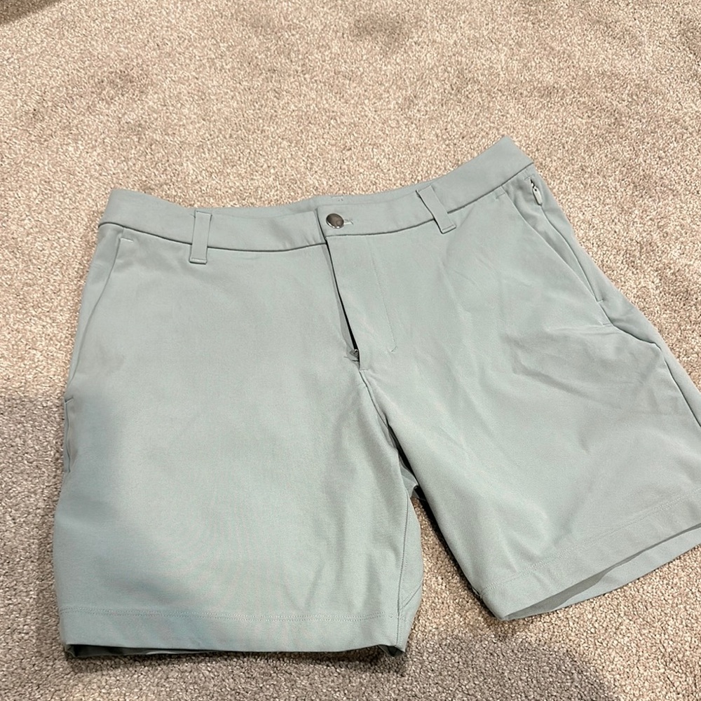 Lululemon Men's Light Blue Shorts